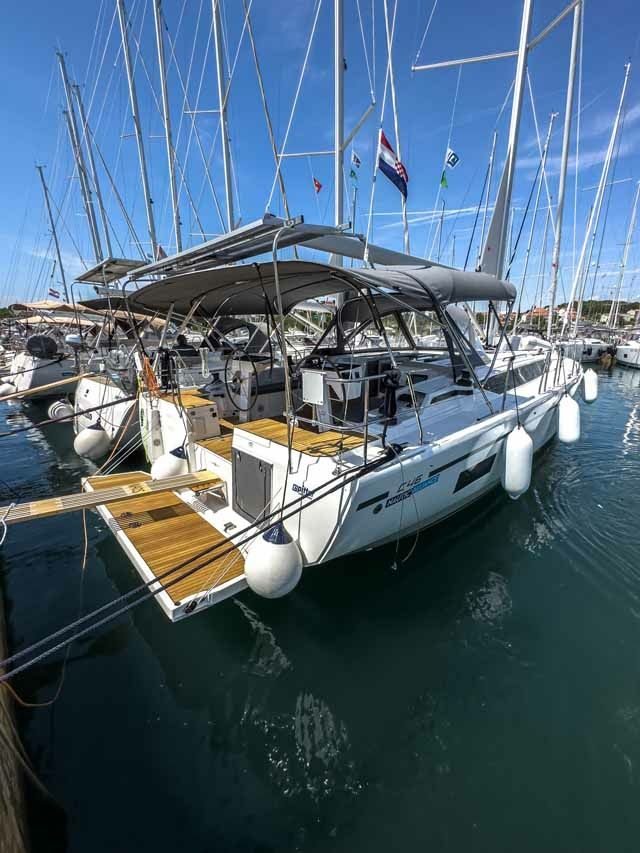Bavaria C46 | Naos