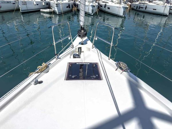 Bavaria C46 | Naos