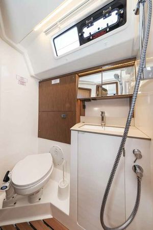 Bavaria C46 | Aquila