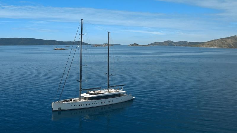 Custom Built 149 | Adri