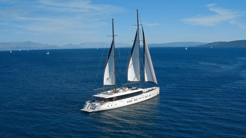 Custom Built 149 | Adri