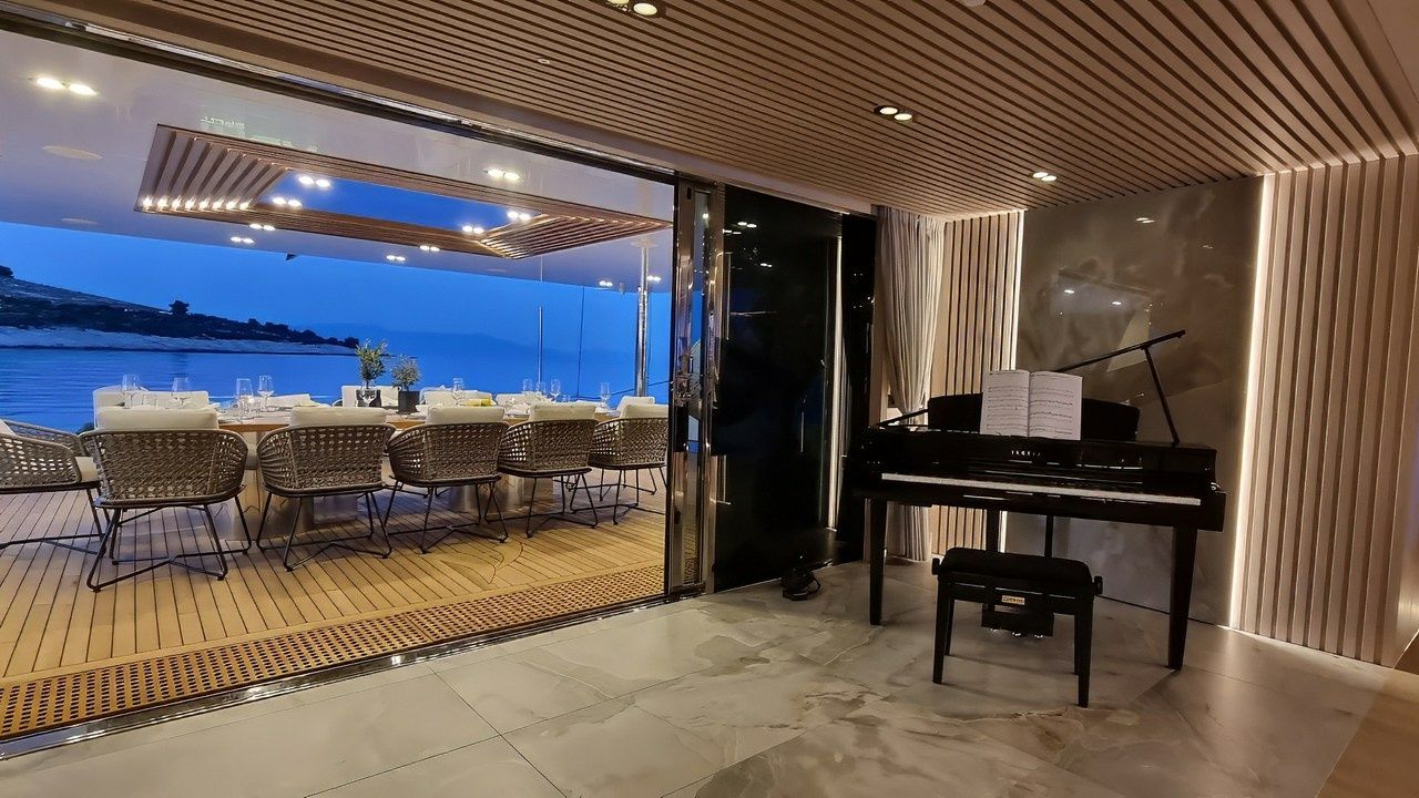 Custom Built 149 | Adri