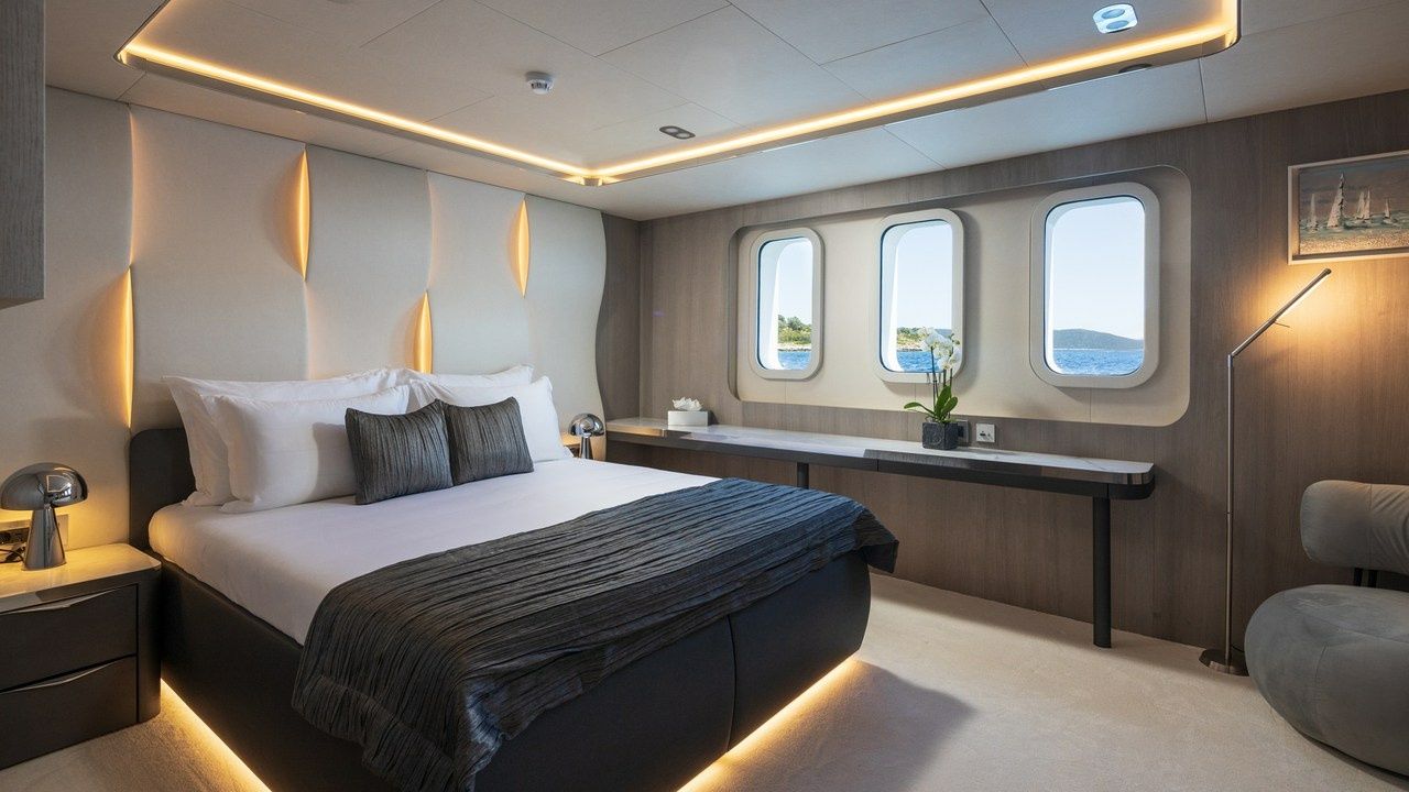 Custom Built 149 | Adri