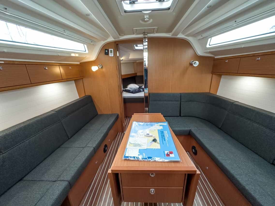Bavaria Cruiser 37 | Caipirinha