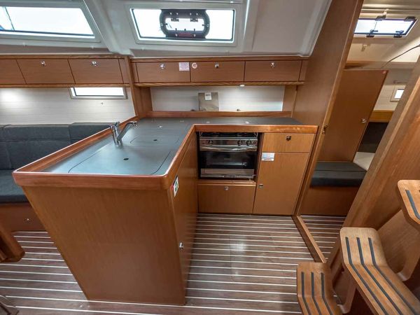 Bavaria Cruiser 37 | Caipirinha