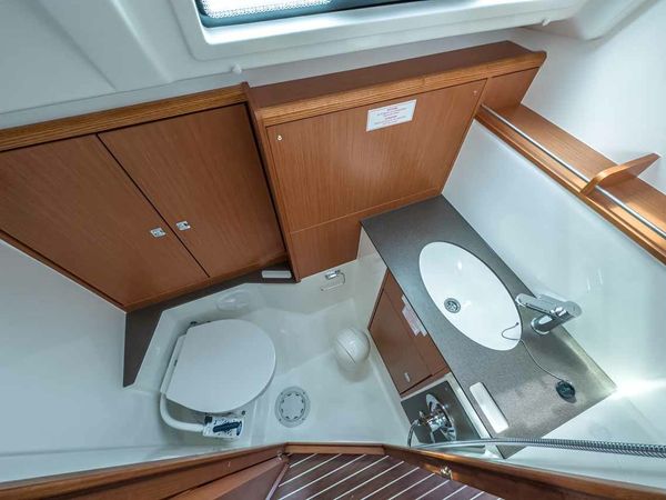 Bavaria Cruiser 37 | Caipirinha