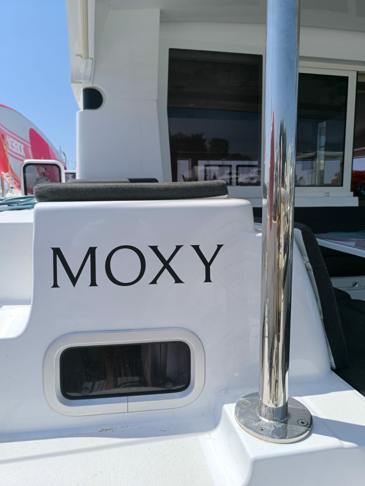 Lagoon 40 | Moxy