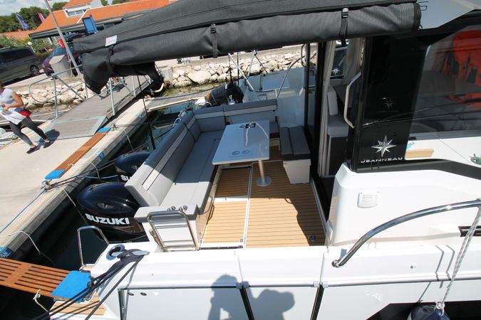 Jeanneau Merry Fisher 895 | Navis Amoris