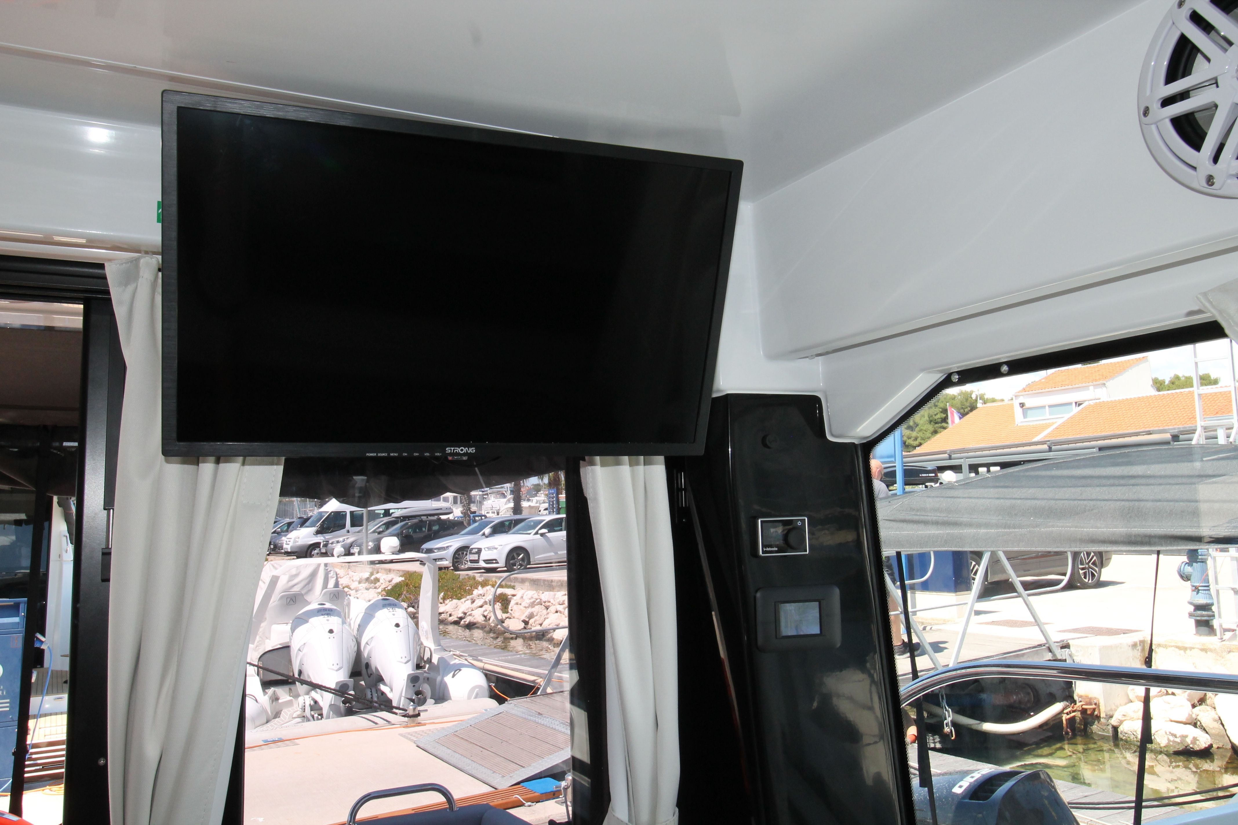 Jeanneau Merry Fisher 895 | Navis Amoris