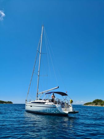 Bavaria Cruiser 37 | Lana 3
