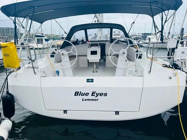 Bavaria C42 | Blue Eyes