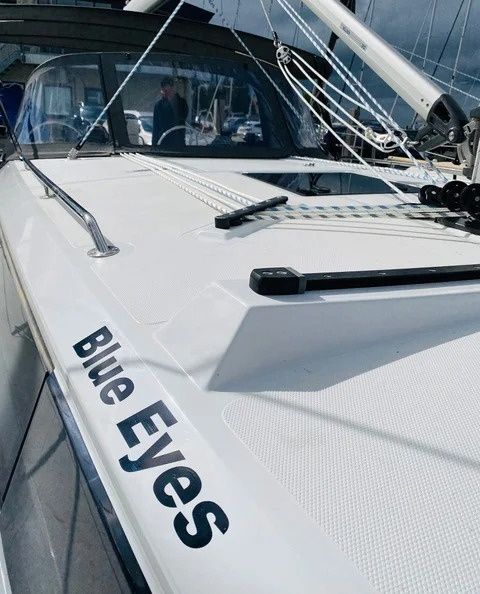 Bavaria C42 | Blue Eyes