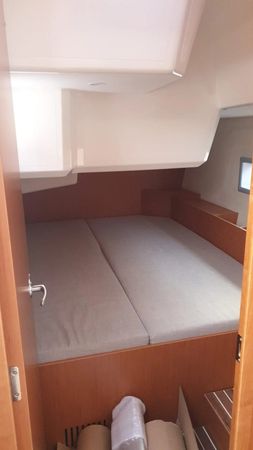 Bavaria C42 | Blue Eyes