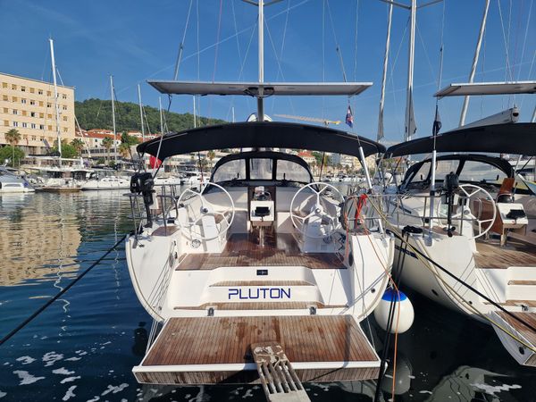 Bavaria Cruiser 46 | Pluton