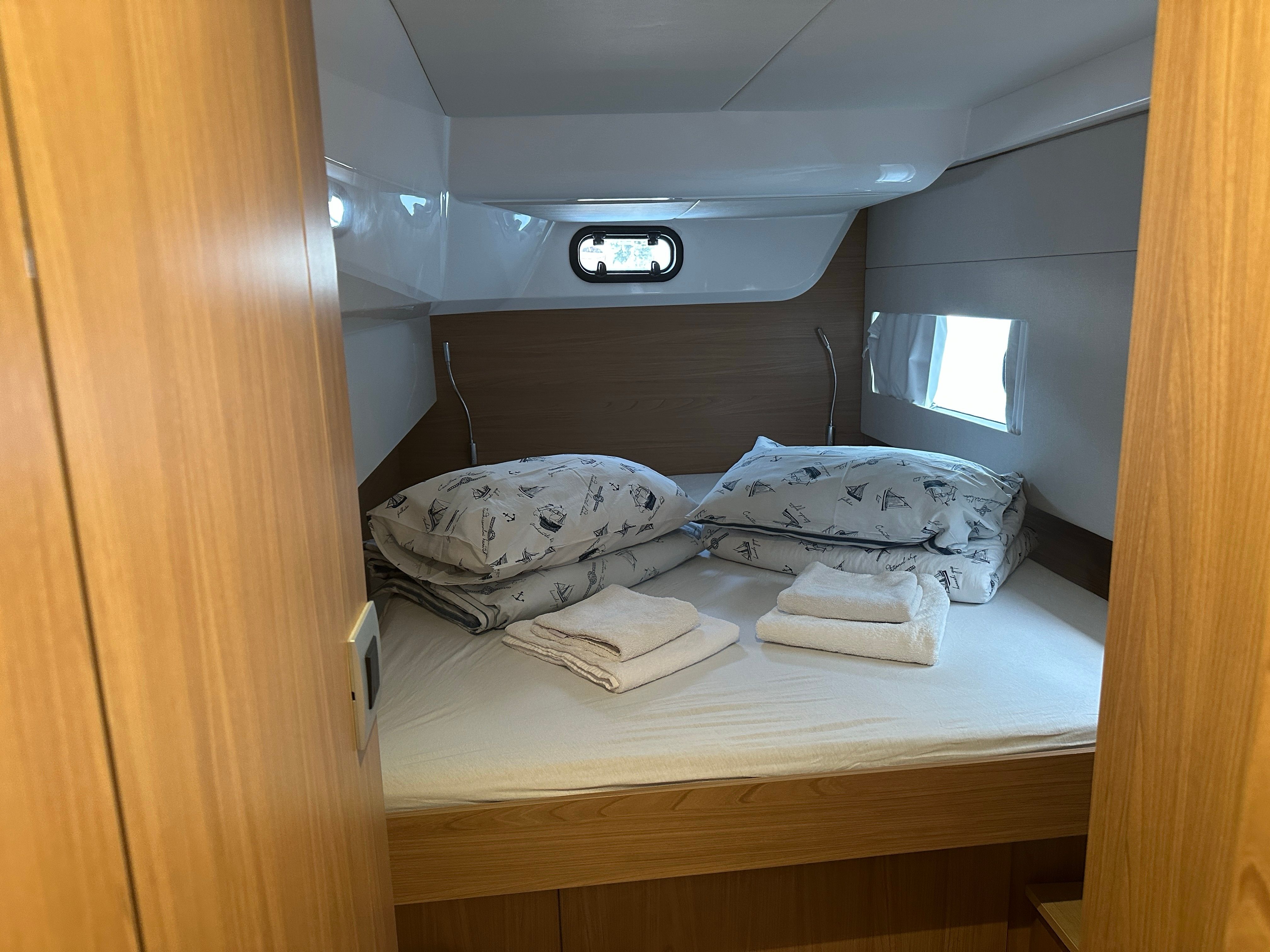 Bali Catsmart | Eleanor