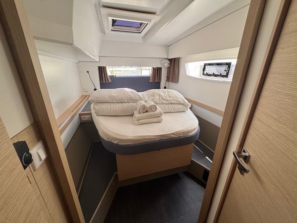 Fountaine Pajot Astrea 42 | Rosual Mar