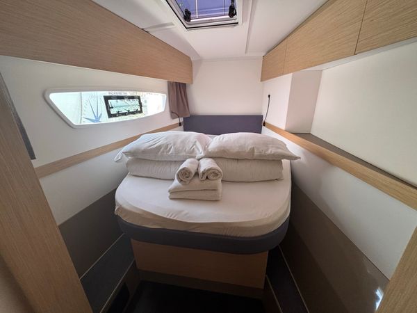 Fountaine Pajot Astrea 42 | Rosual Mar
