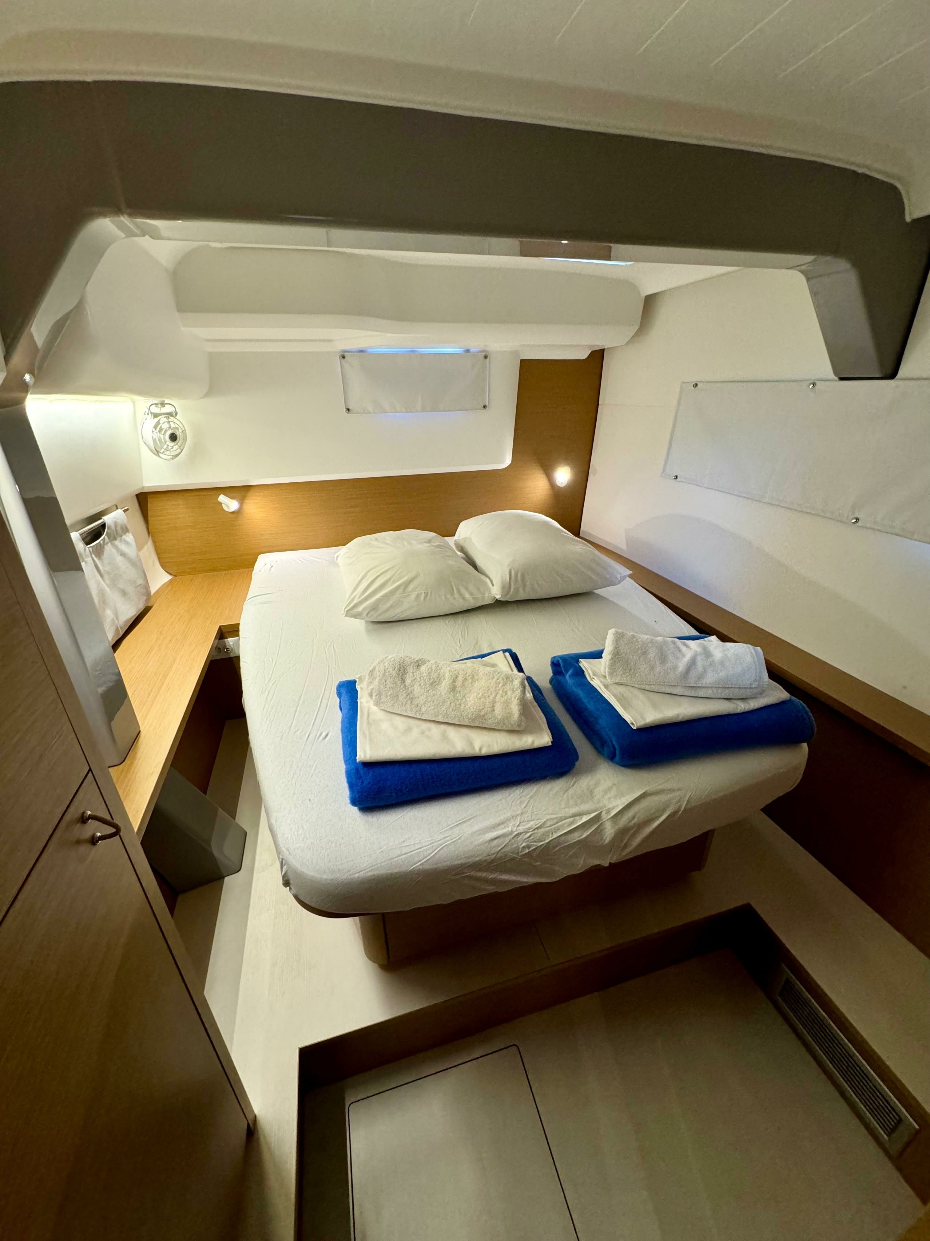 Excess 14 | Blue Kiss