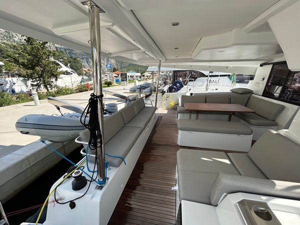 Fountaine Pajot Elba 45 | Cerulean