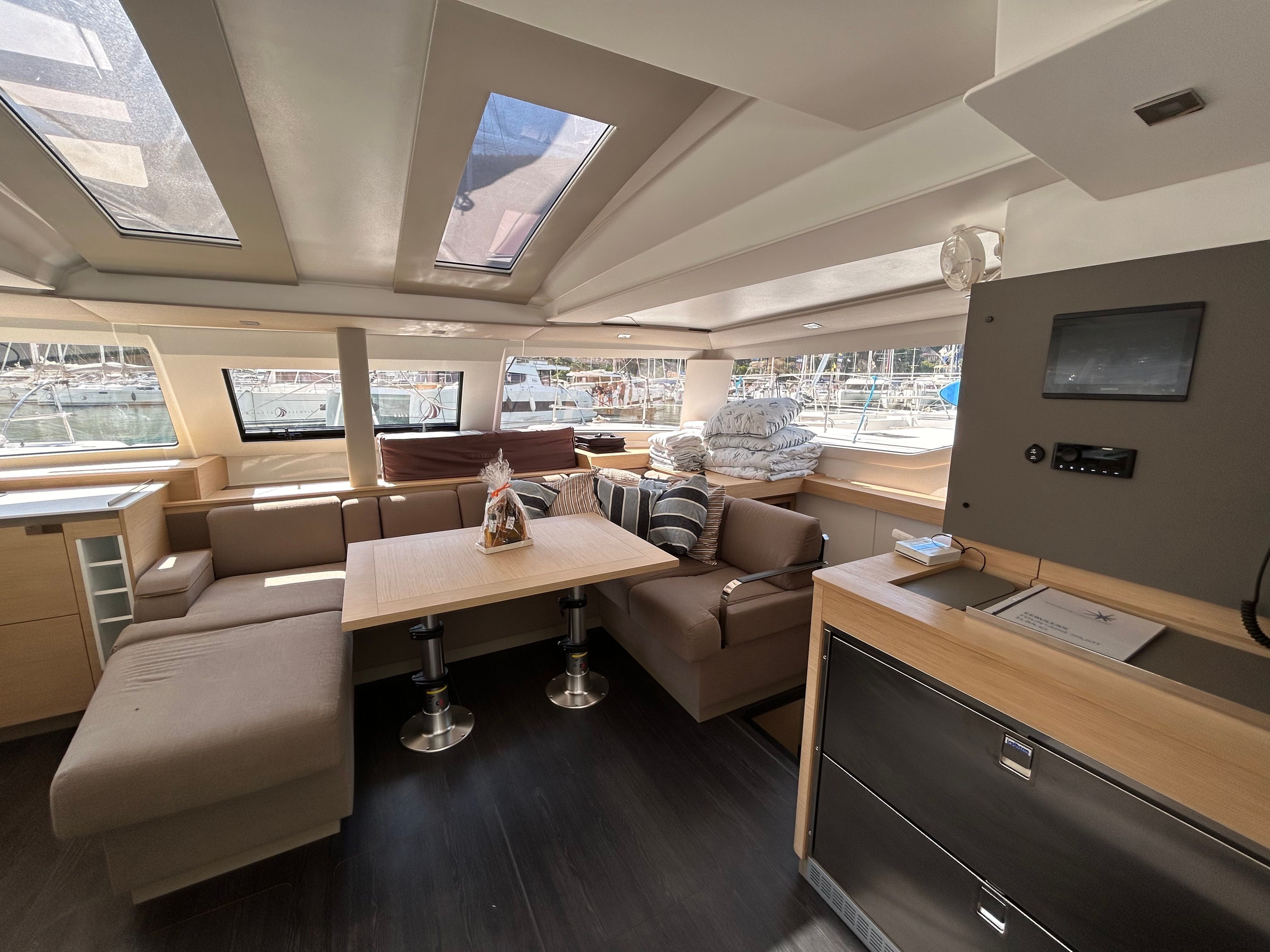 Fountaine Pajot Elba 45 | Cerulean