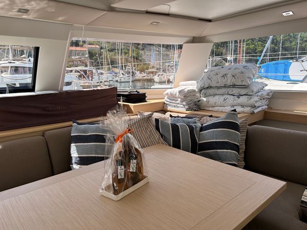 Fountaine Pajot Elba 45 | Cerulean