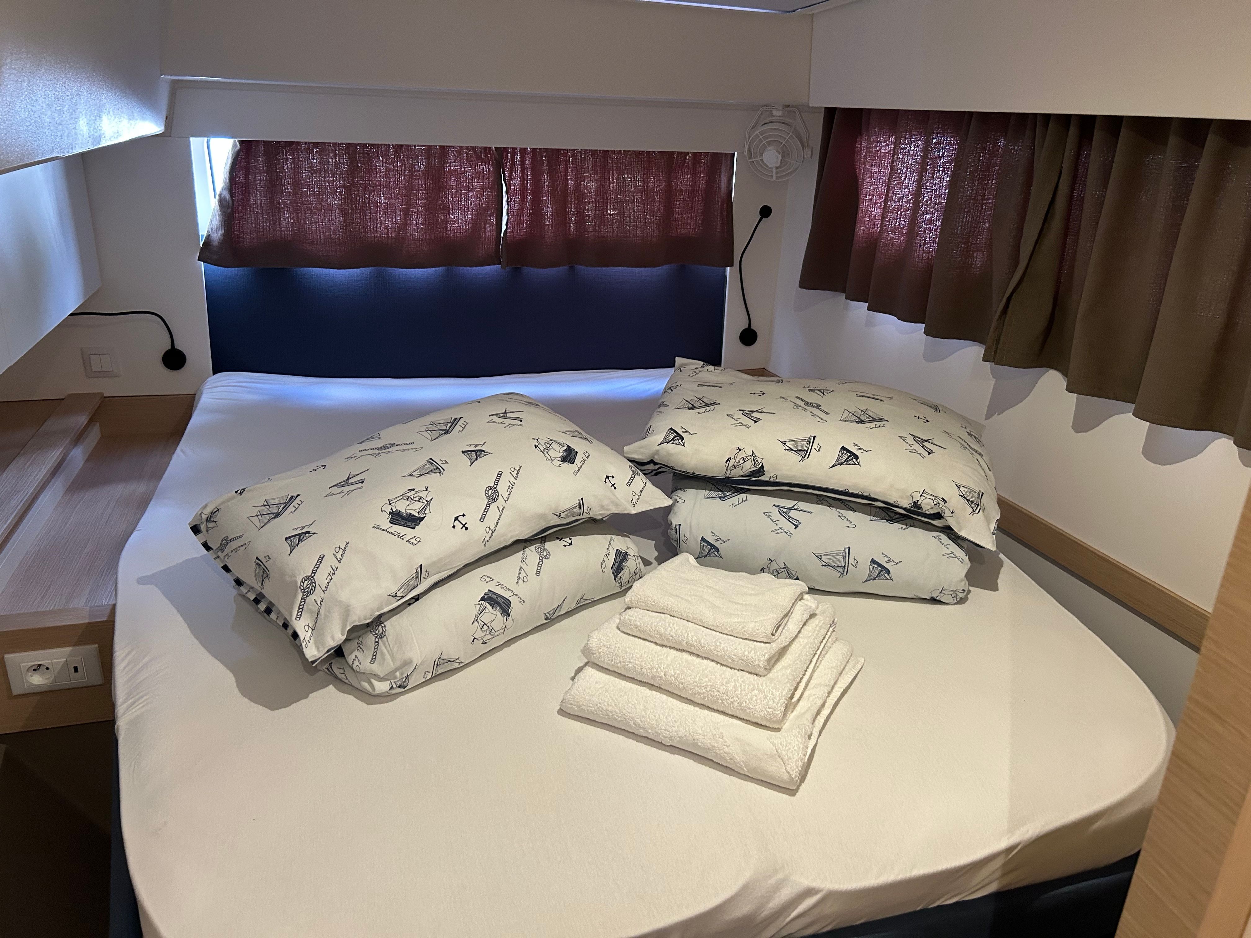 Fountaine Pajot Elba 45 | Cerulean