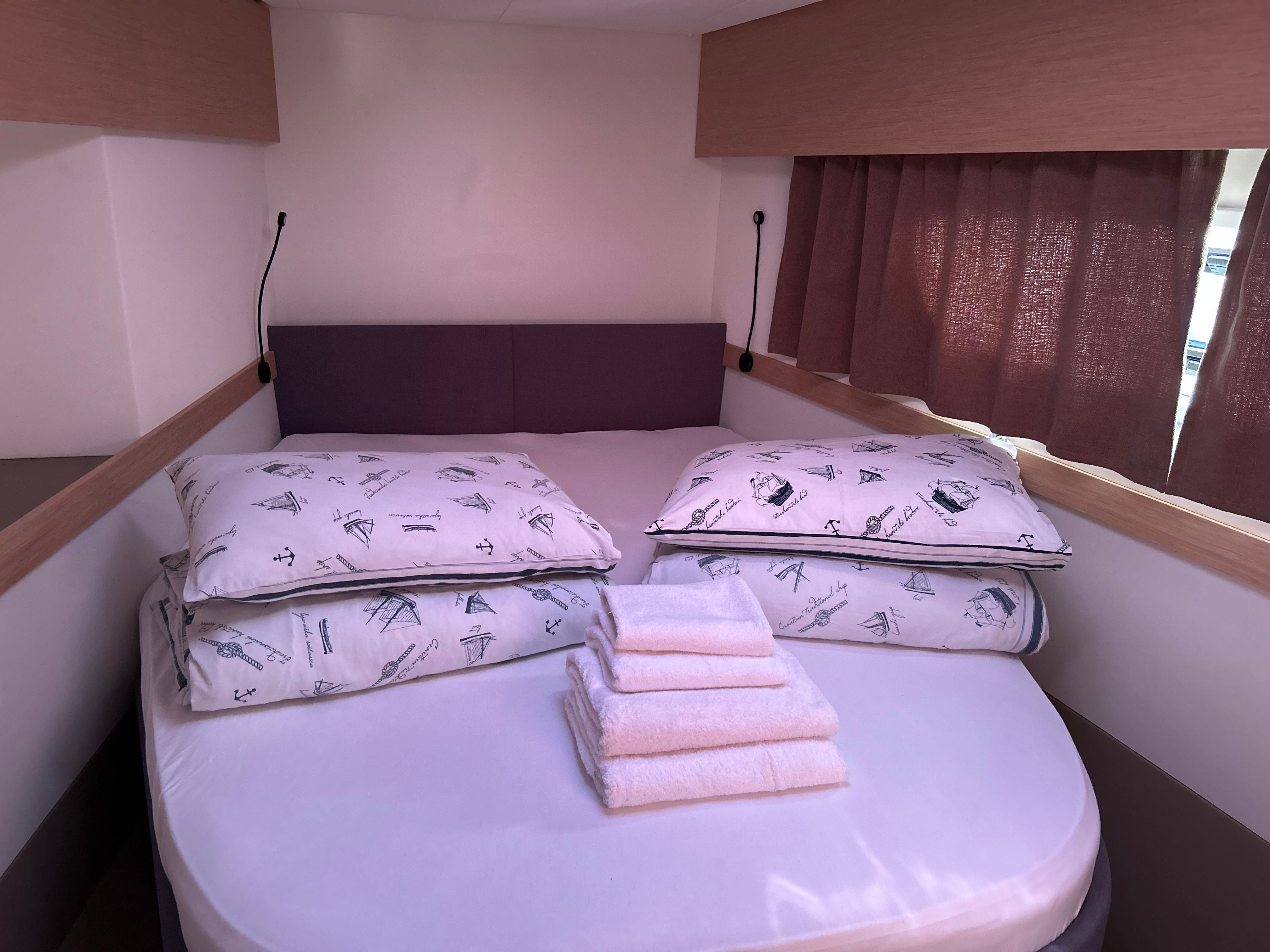 Fountaine Pajot Elba 45 | Cerulean