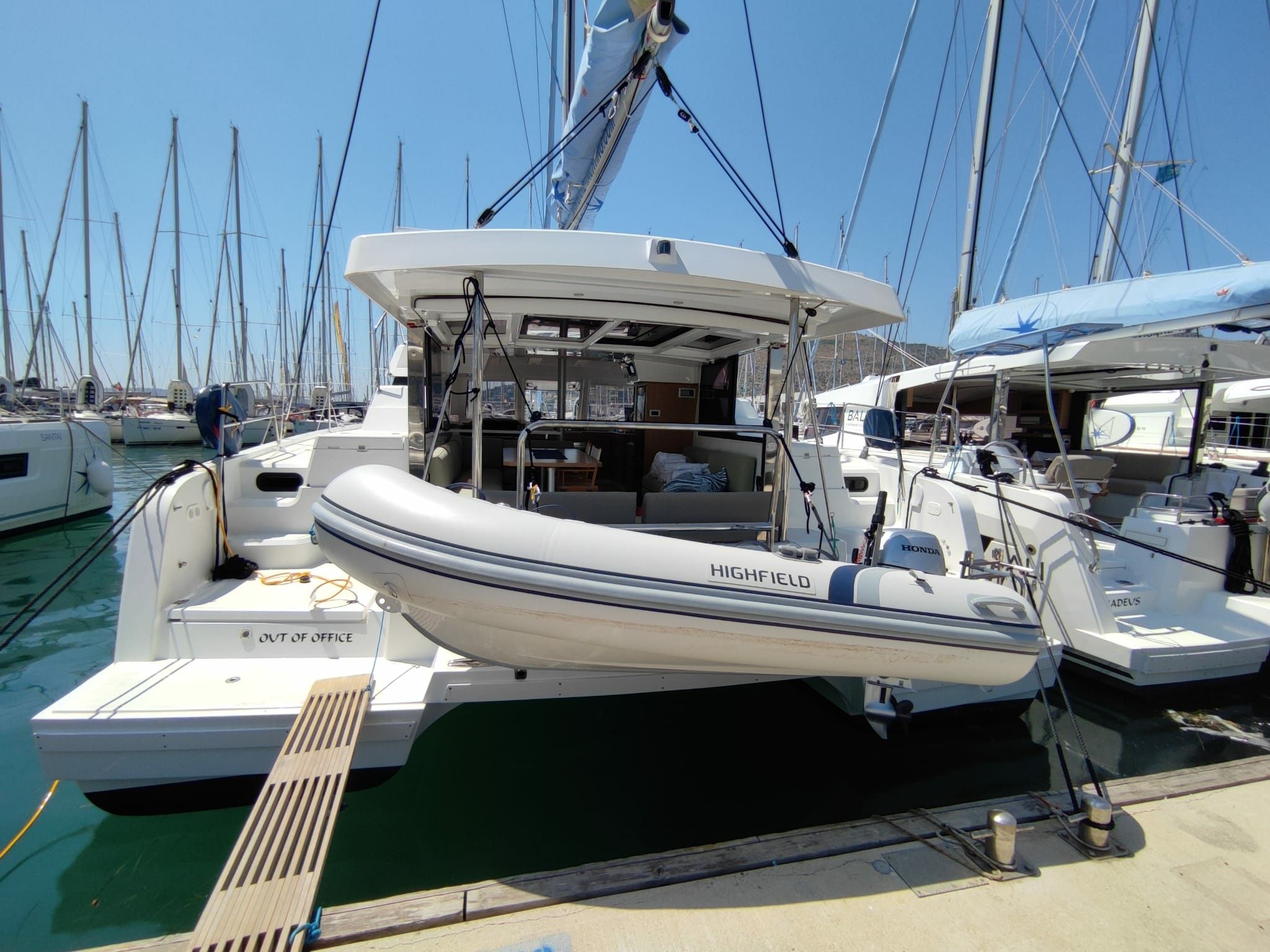 Bali Catspace | Out of Office