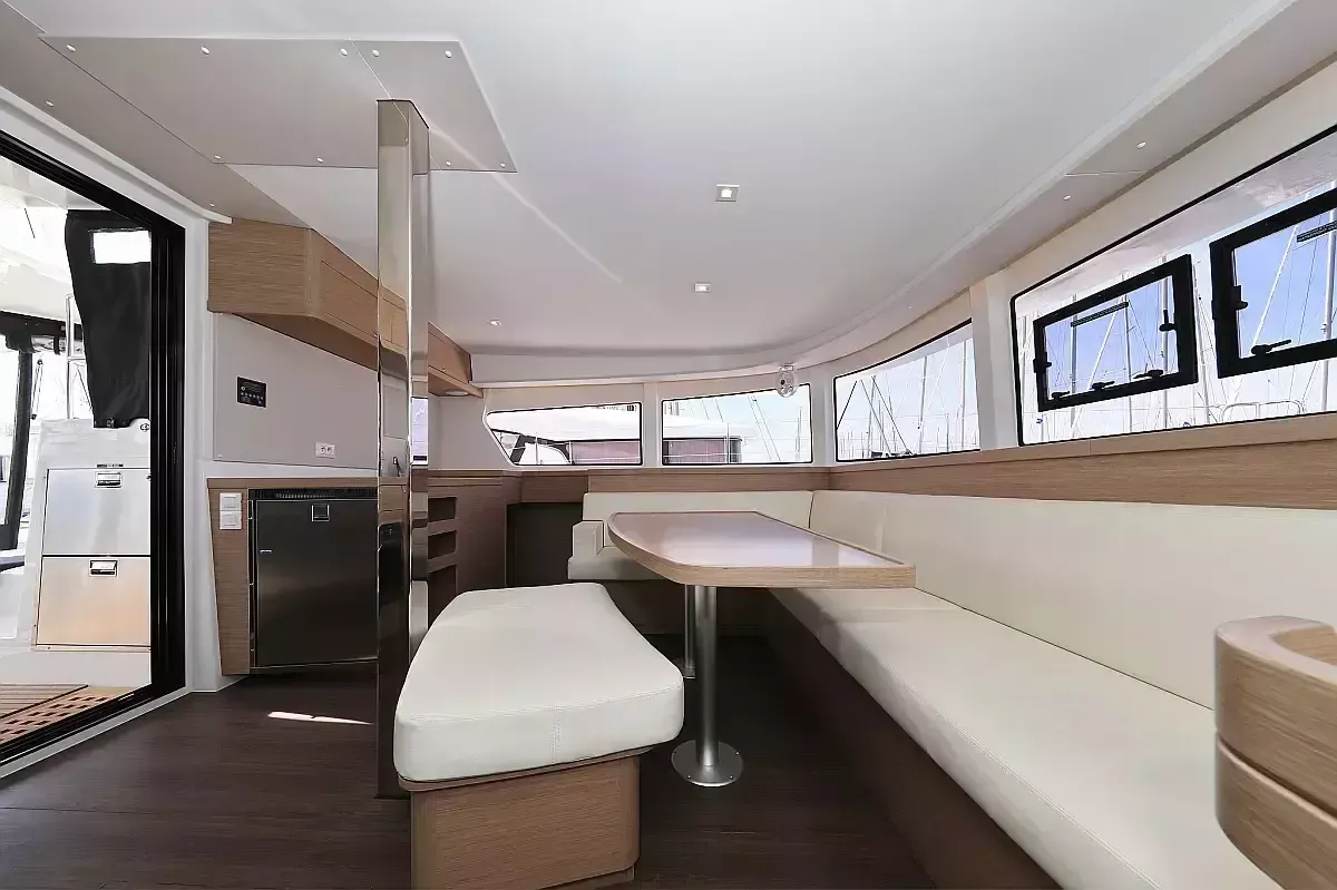 Lagoon 42 | Balance 5