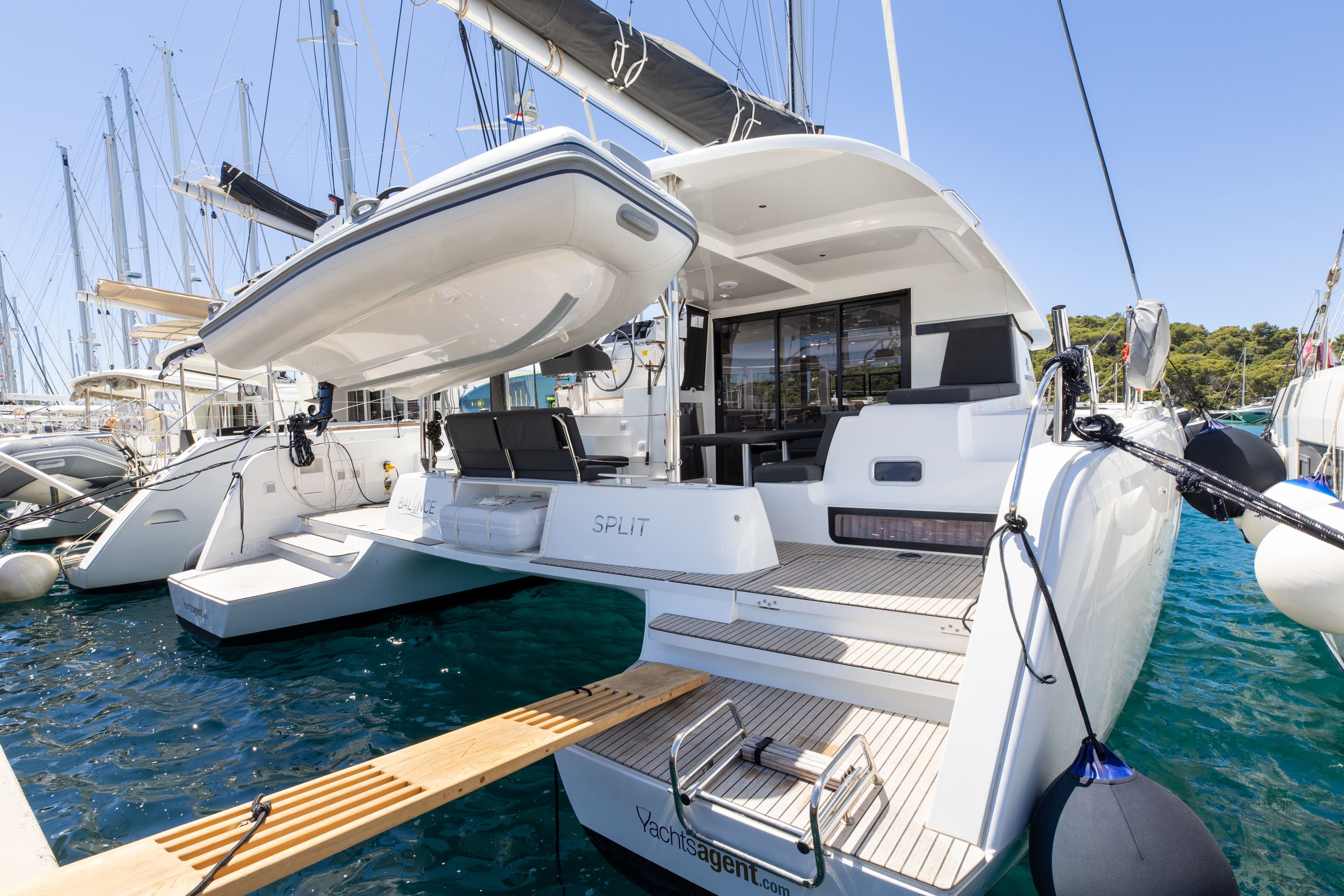 Lagoon 42 | Balance 5