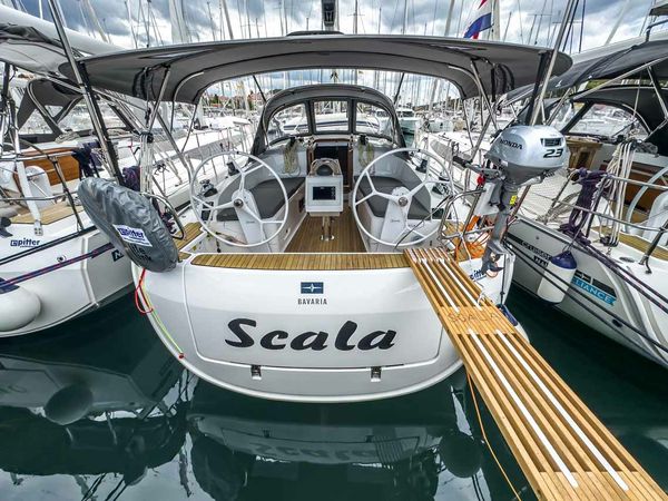Bavaria Cruiser 37 | Scala