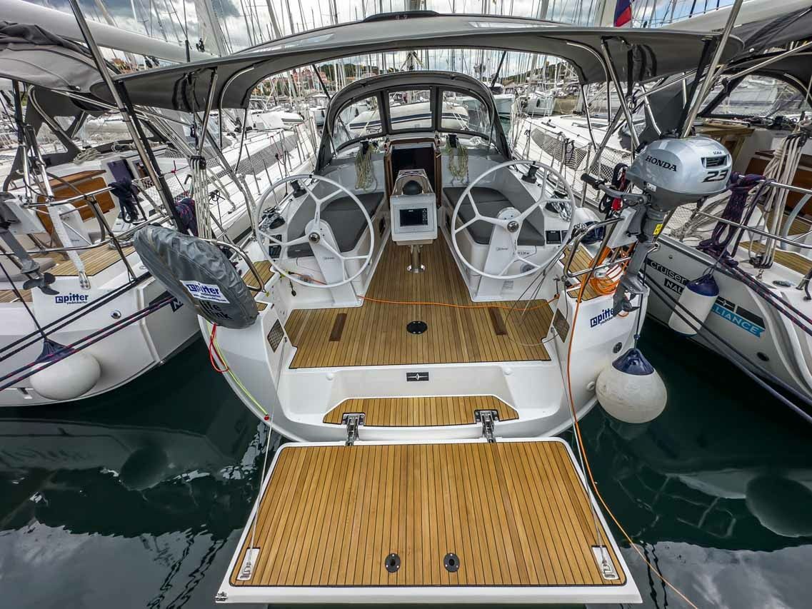Bavaria Cruiser 37 | Scala