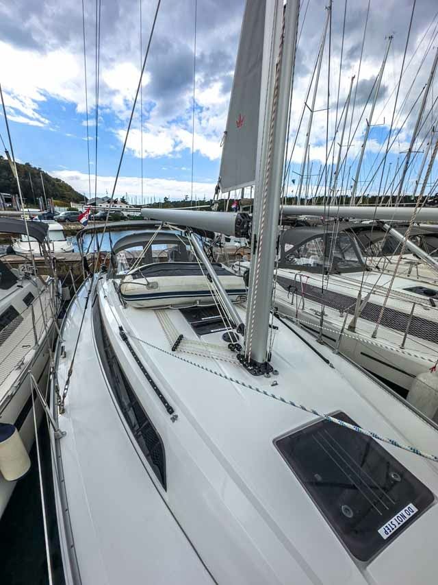 Bavaria Cruiser 37 | Scala