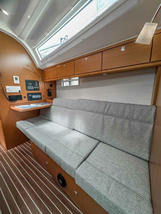 Bavaria Cruiser 37 | Scala