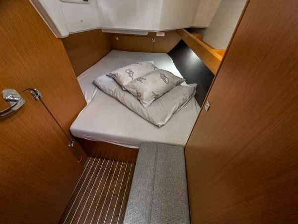 Bavaria Cruiser 37 | Scala