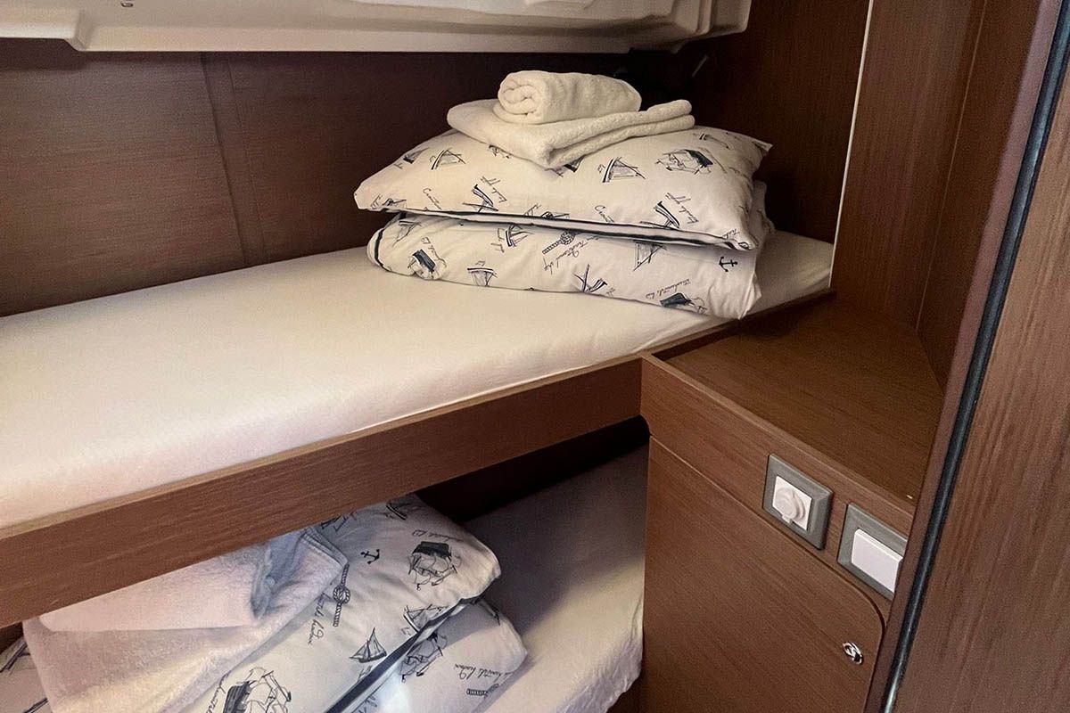 Beneteau Oceanis 46.1 | Cadence