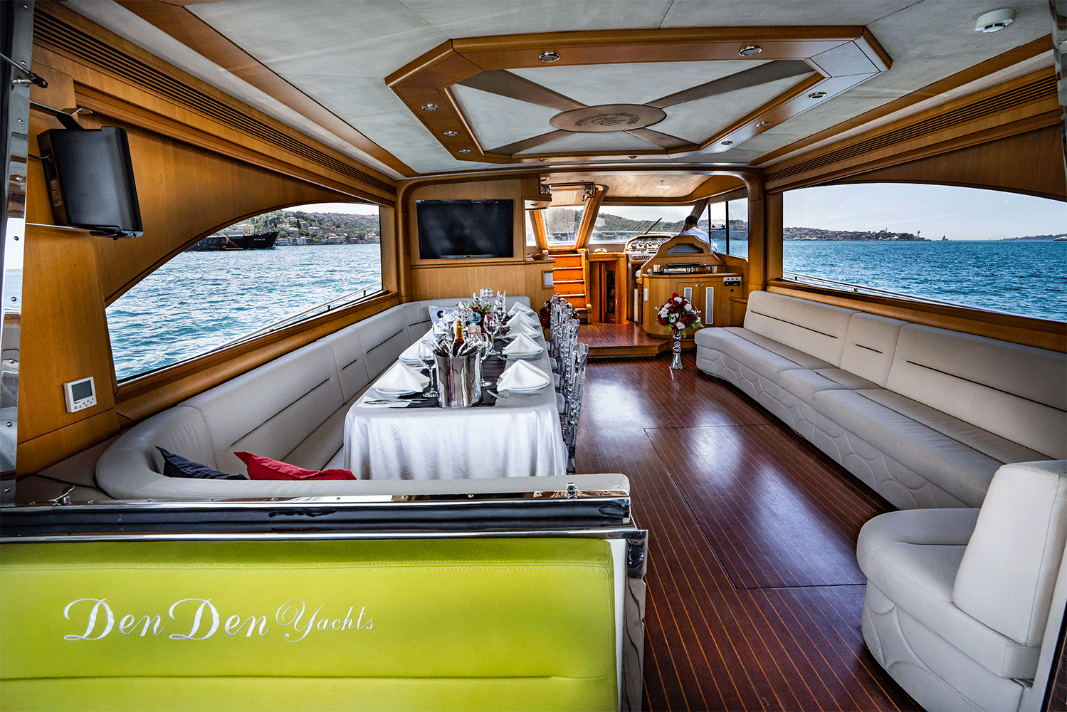 Custom Built 65 | Den Den 7