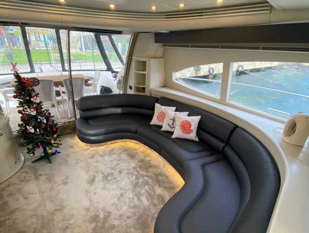 Custom Built 74 | Amesne