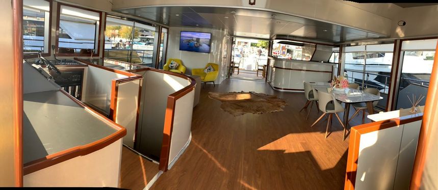 Custom Built 55 | Brise