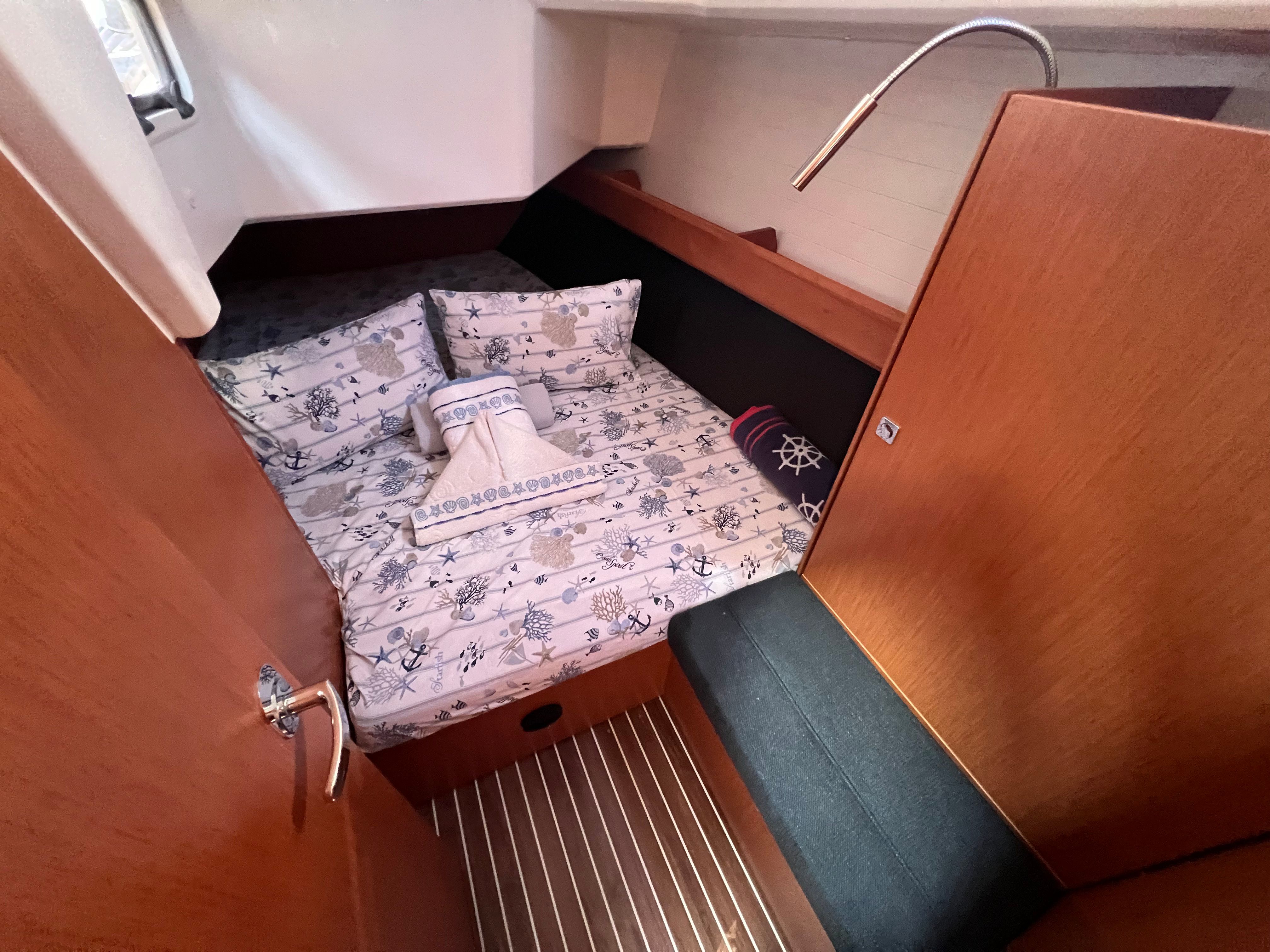 Bavaria Cruiser 37 | Mia
