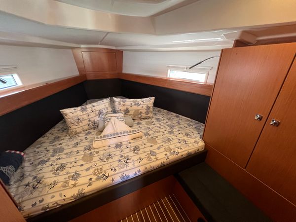 Bavaria Cruiser 37 | Mia