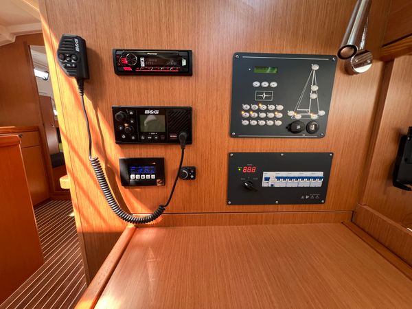 Bavaria Cruiser 37 | Mia