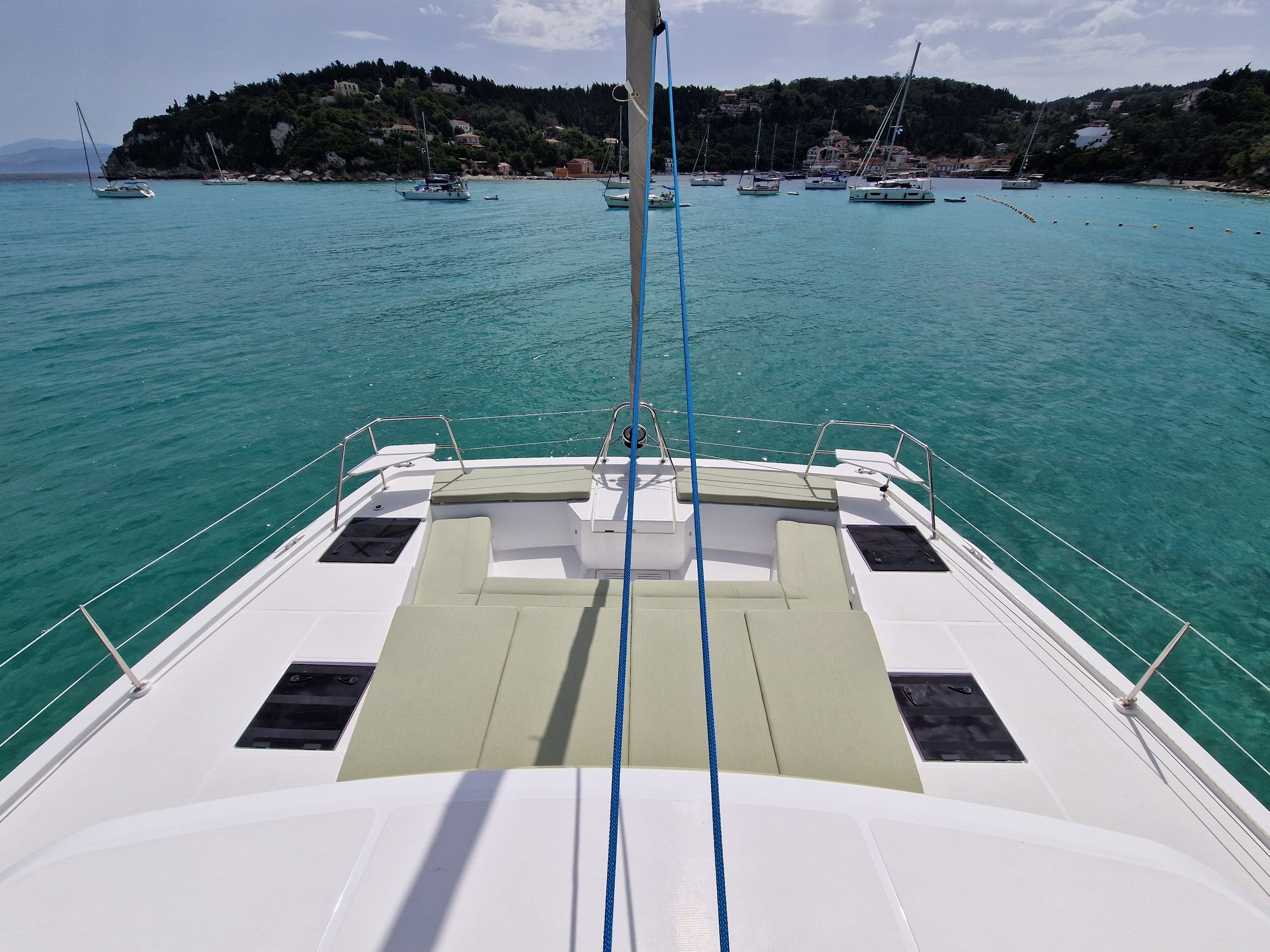 Bali Catspace | Selene