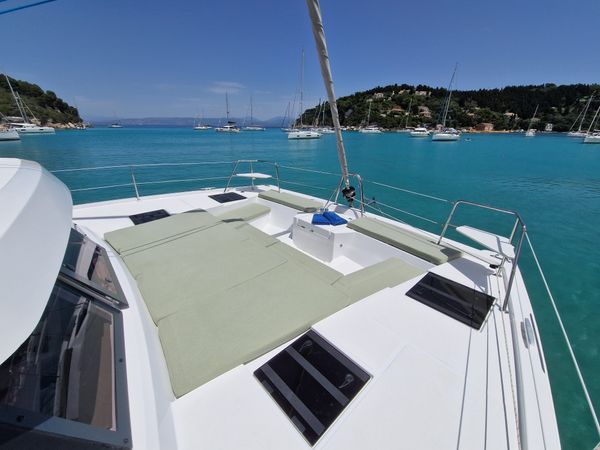 Bali Catspace | Selene