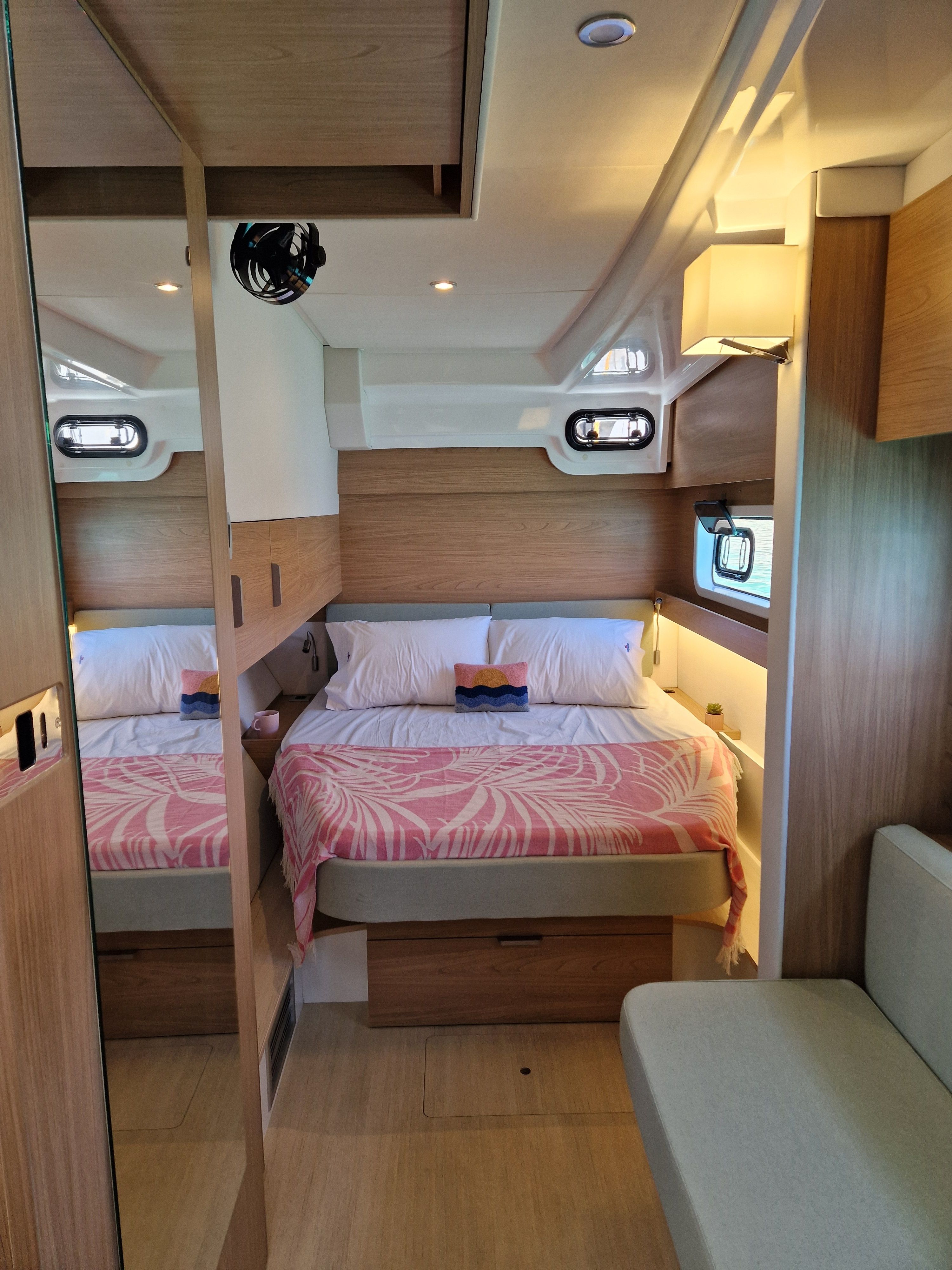 Bali Catspace | Selene