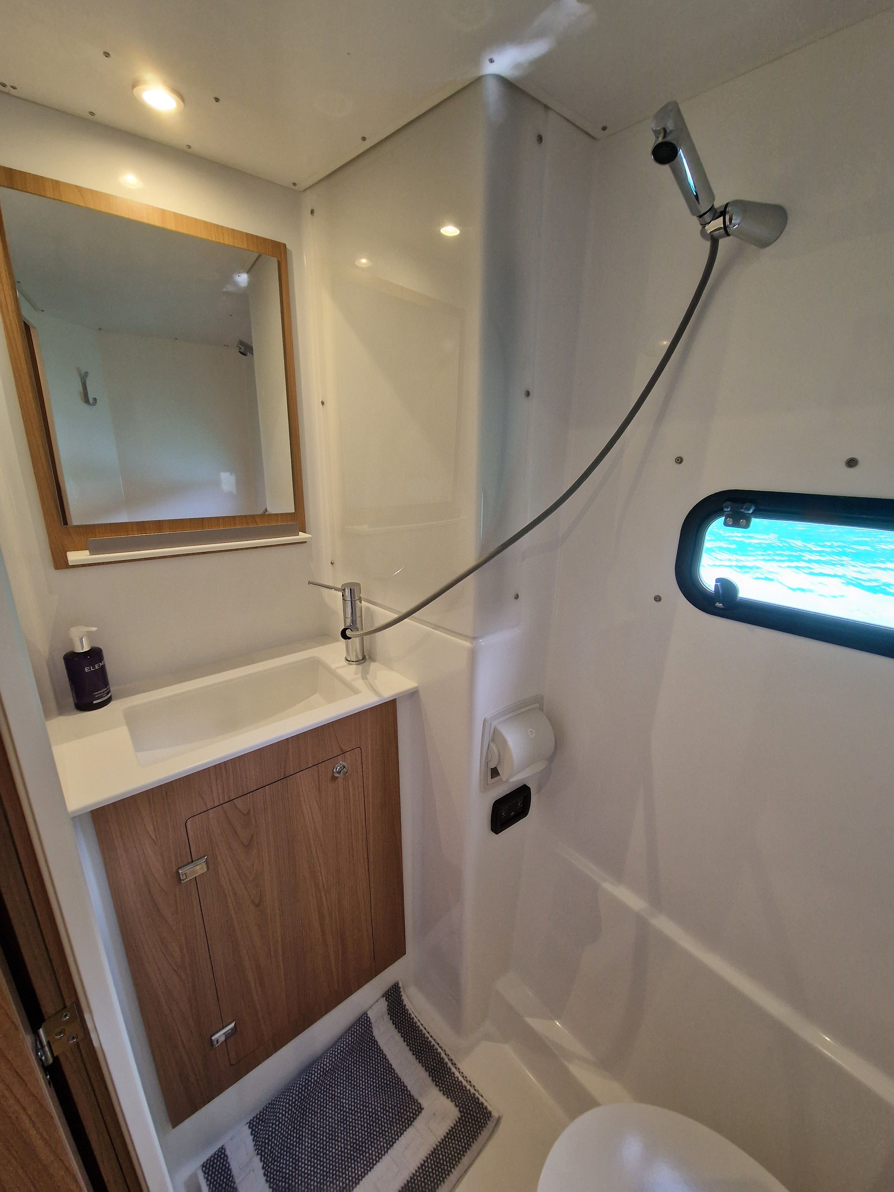 Bali Catspace | Selene