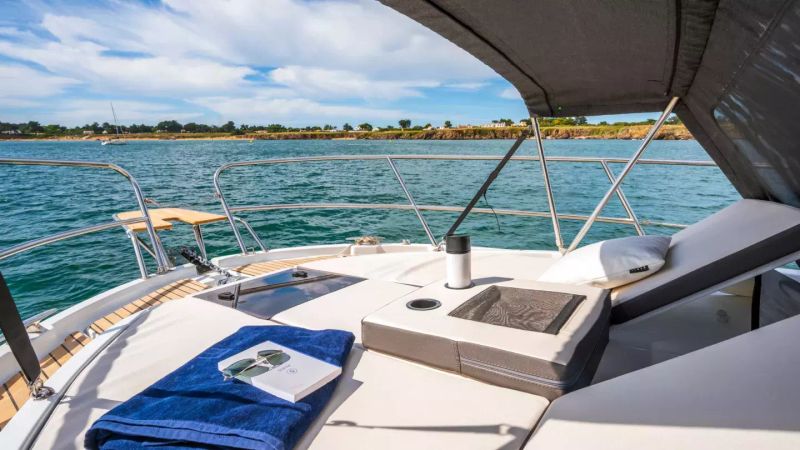 Beneteau Antares 11 | Falcon