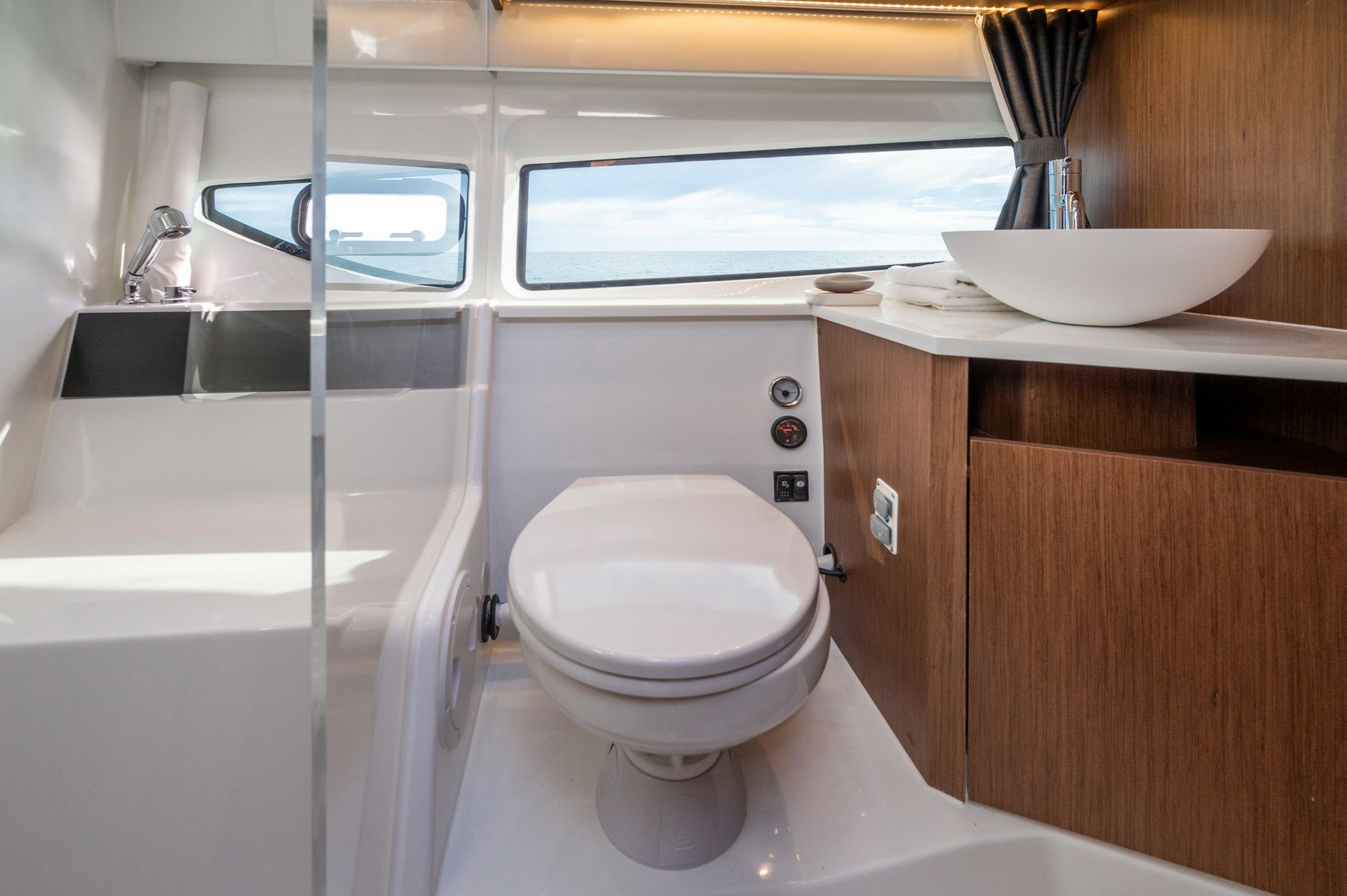 Beneteau Antares 11 | Falcon
