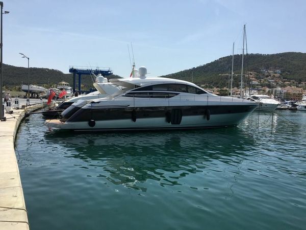 Pershing 64 | Septimvs