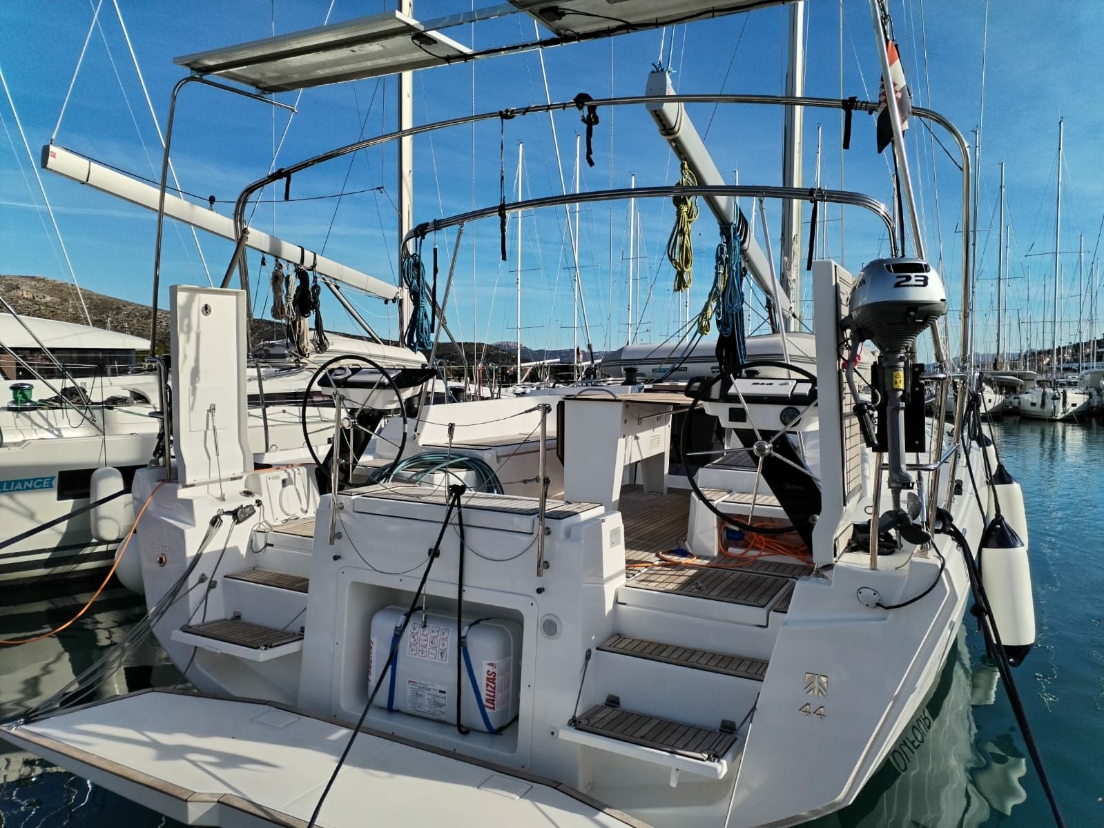 Dufour 44 | Miram